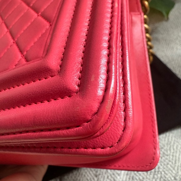 Chanel Old Medium Boy✨PRICE is FIRM✨ - Picture 5 of 16